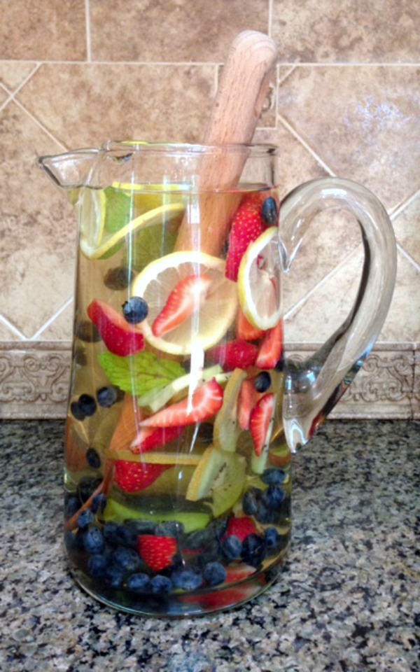 Fruity White Wine Sangria Pams Daily Dish,Types Of Eagles In Minnesota