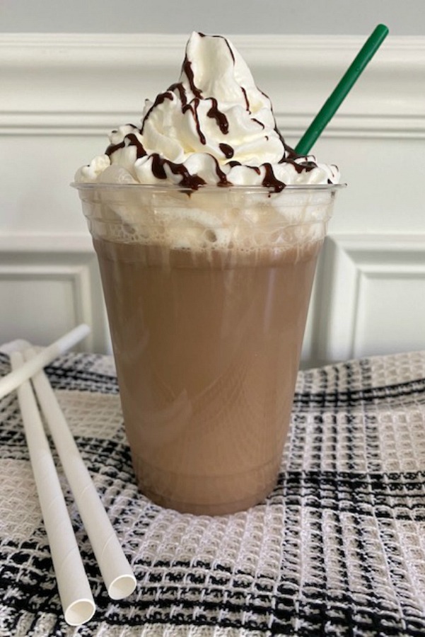 how to make a healthy starbucks frappuccino