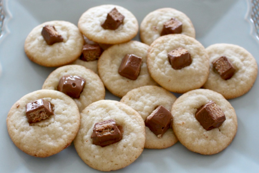 Kit Kat Cookies - A Paige of Positivity