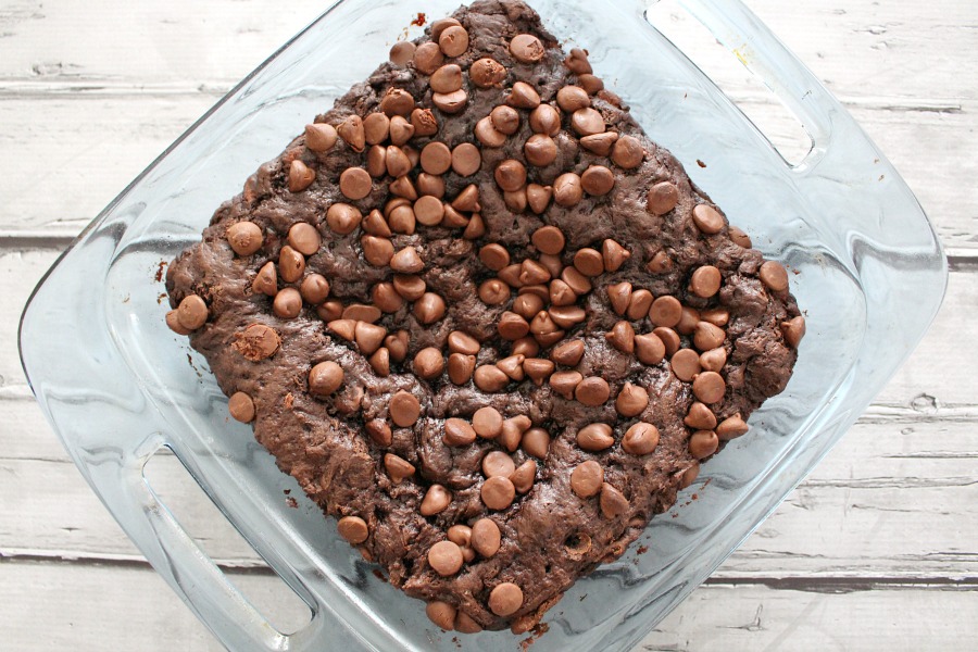 Triple Chocolate Pudding Dump Cake Pams Daily Dish