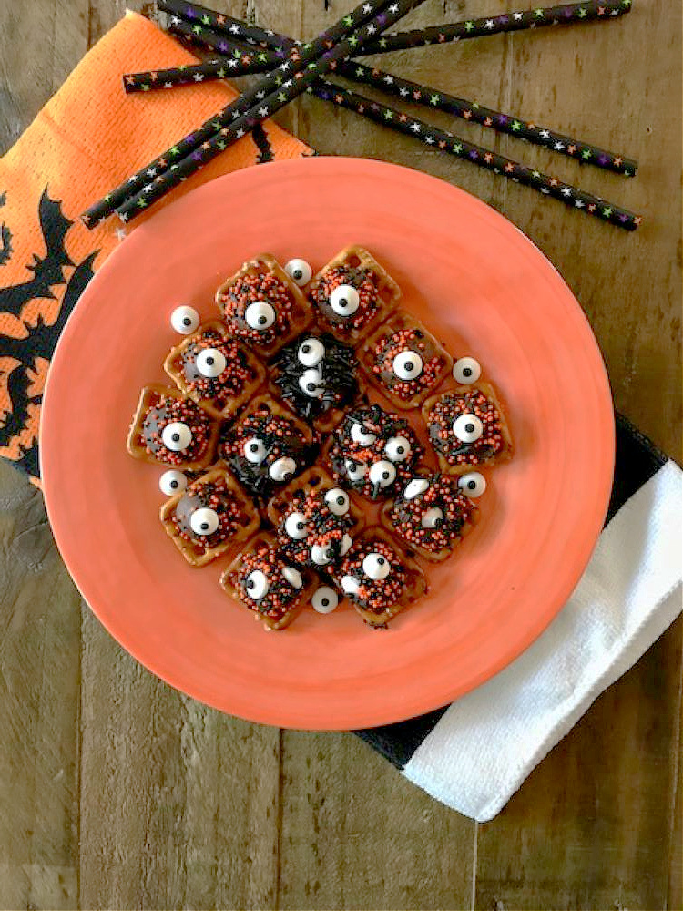 Chocolate Eyeball Pretzel Snaps