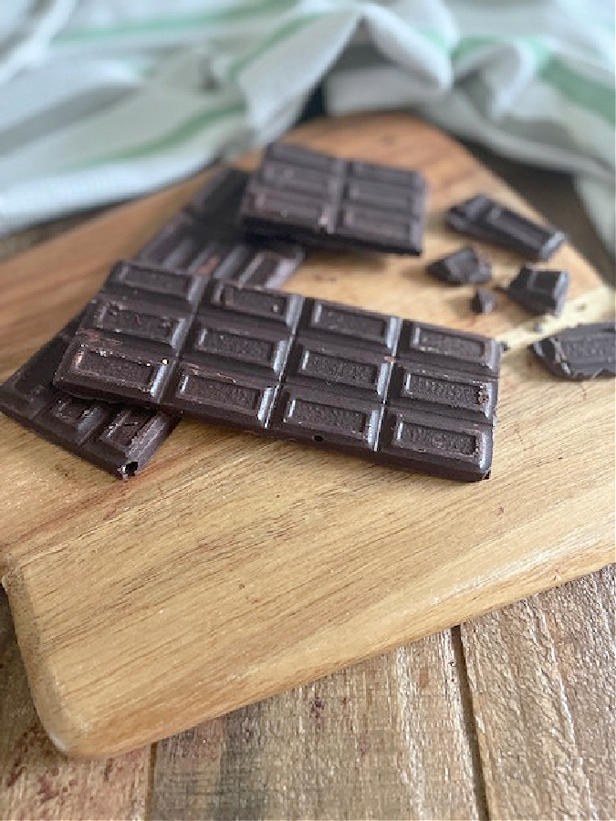 Simple Homemade Dark Chocolate Bars