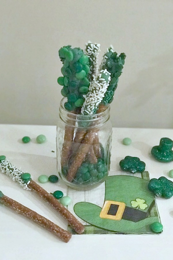 St. Patrick’s Day Chocolate Pretzel Rods