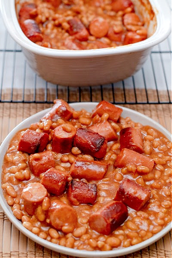 Hot dog and baked bean casserole