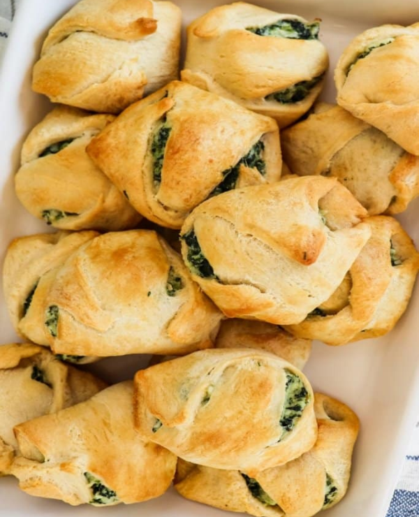 Roundup Image for Crescent Roll Recipes 