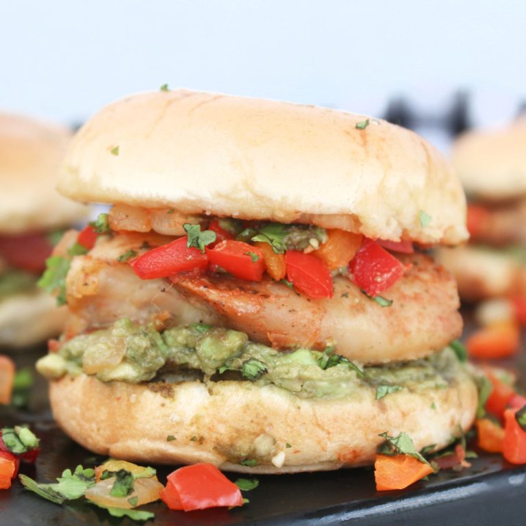 Chicken fajita slider on a plate.