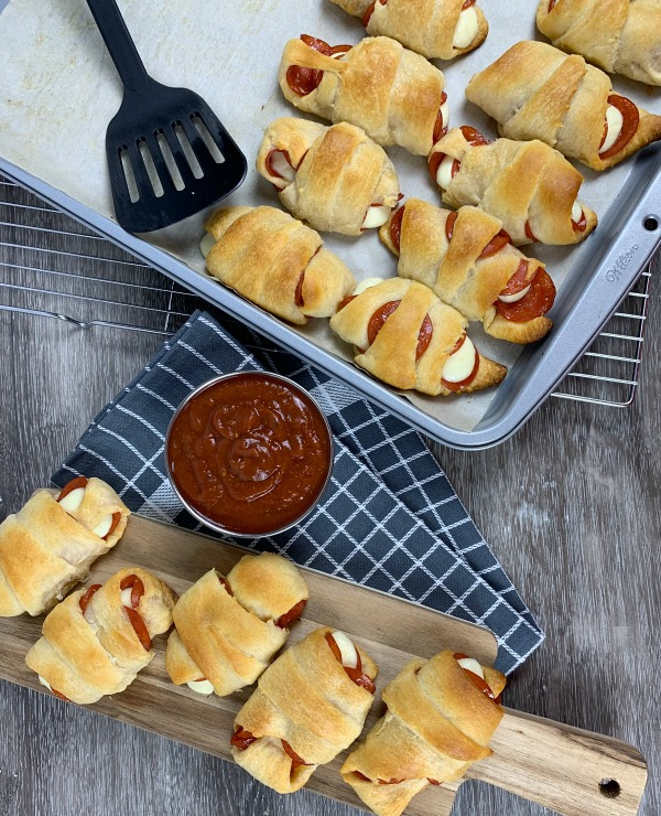 Roundup Image for Crescent Roll Recipes 