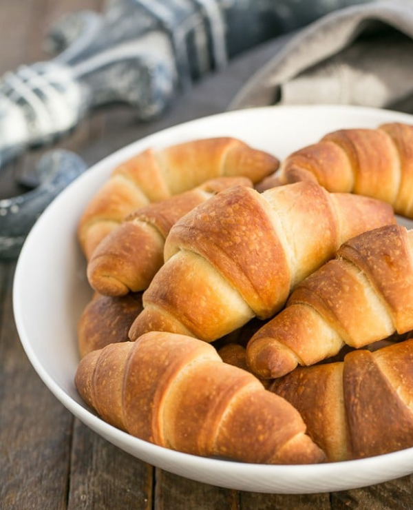 Roundup Image for Crescent Roll Recipes 