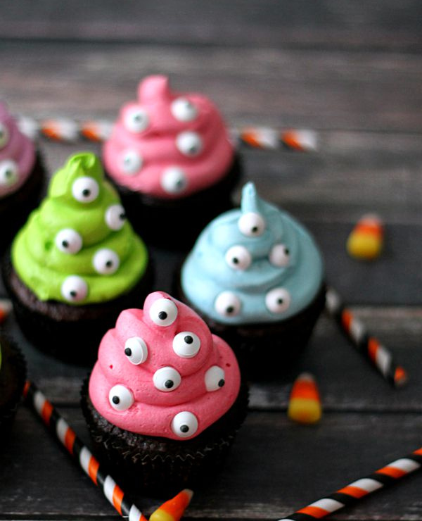 Roundup Image for Halloween Cupcake Recipes 