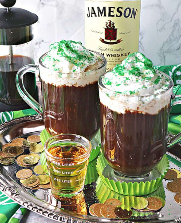 Roundup Image for Hot Coffee and Tea Beverages