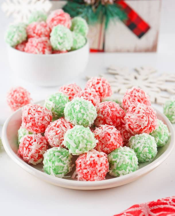 Roundup Image for Christmas Snack Recipes