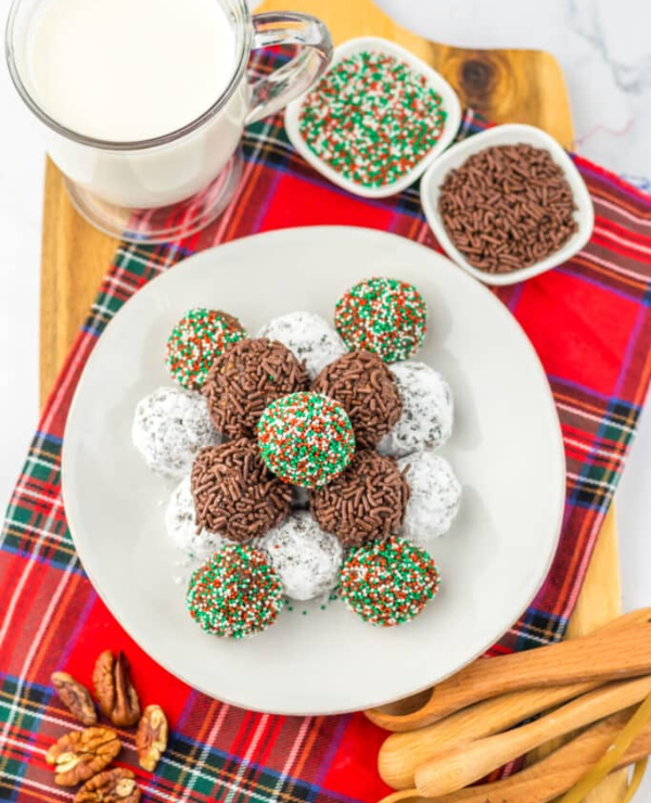 Roundup Image for Christmas Snack Recipes