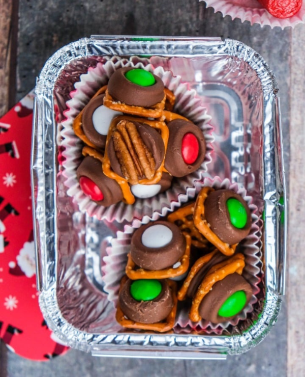Roundup Image for Christmas Snack Recipes