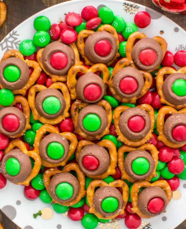 Roundup Image for Christmas Snack Recipes