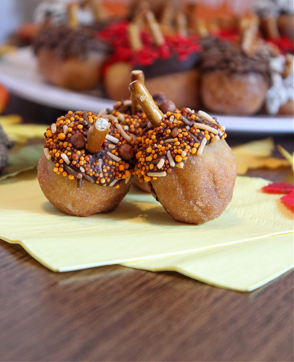 Roundup Image for Thanksgiving Dessert Recipes