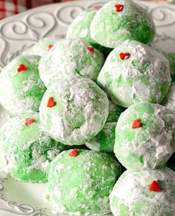 Roundup Image for Grinch Recipes