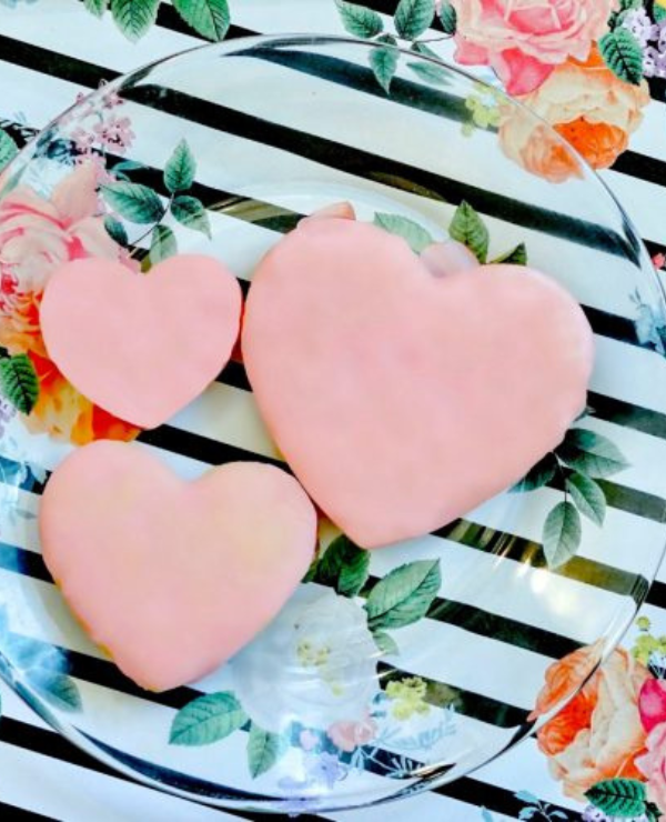 Roundup Image for Cute Valentine Cookies