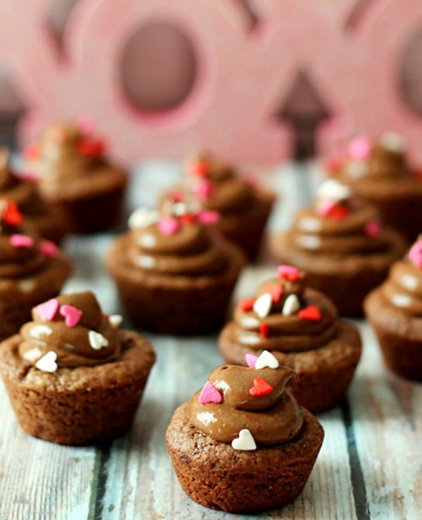 Roundup Image for Valentine Dessert Recipes