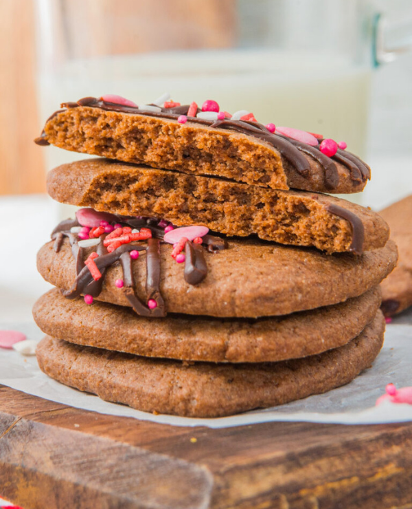 Roundup Image for Cute Valentine Cookies