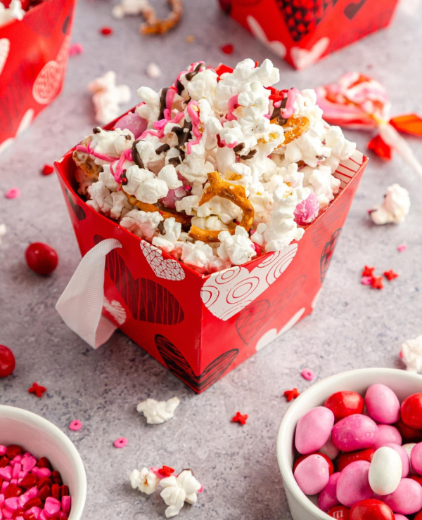 Roundup Image for No-Bake Valentine Treats