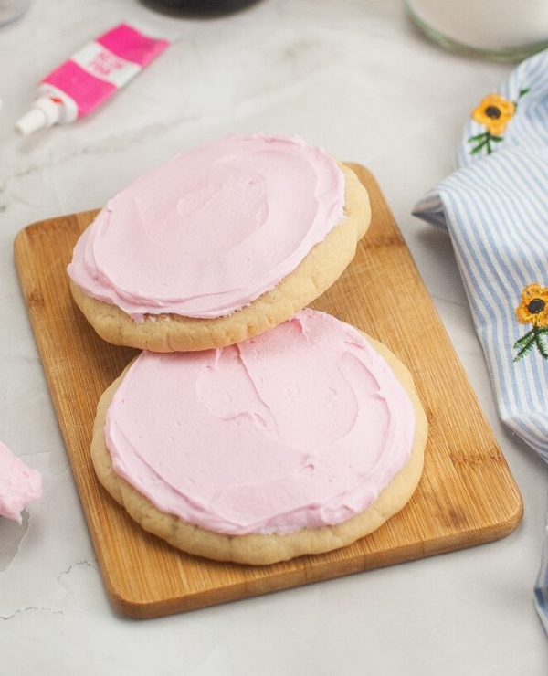 Roundup Image for Cute Valentine Cookies