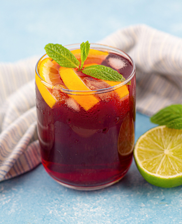 Roundup Image for Refreshing Drinks for Spring and Summer