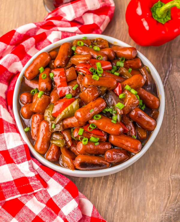 Roundup image for Easy Party Foods That Look Way More Expensive Than They Are